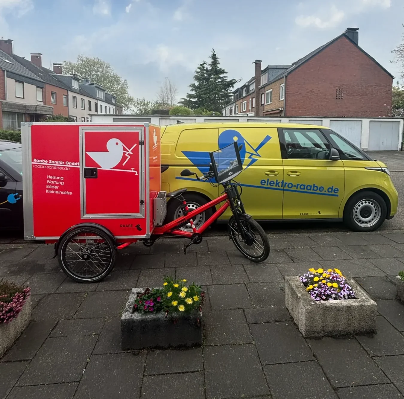 Wir kommen mit dem Lastenfahrrad – oder mit dem E-Van