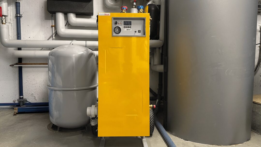 Heizung tot, Haus kalt? Da hilft der Durchlauferhitzer auf Sackkarre!